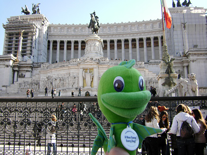 Felix at Piazza Venezia